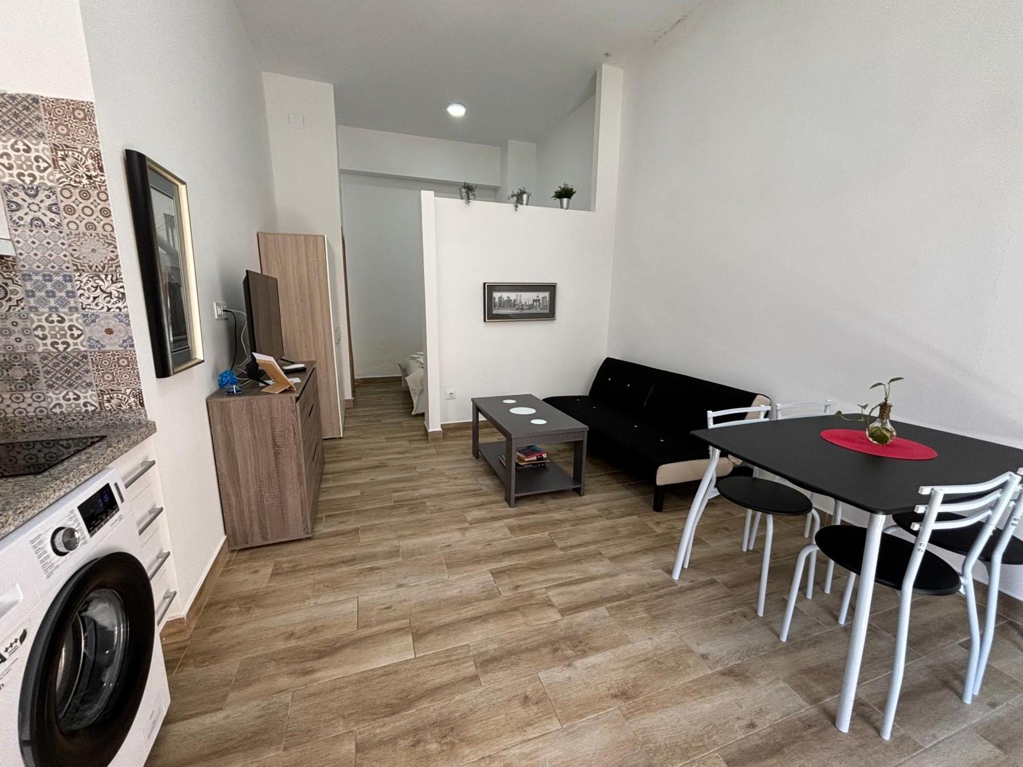 Appartamento Apartamento Cruz Roja A Siviglia Esterno foto